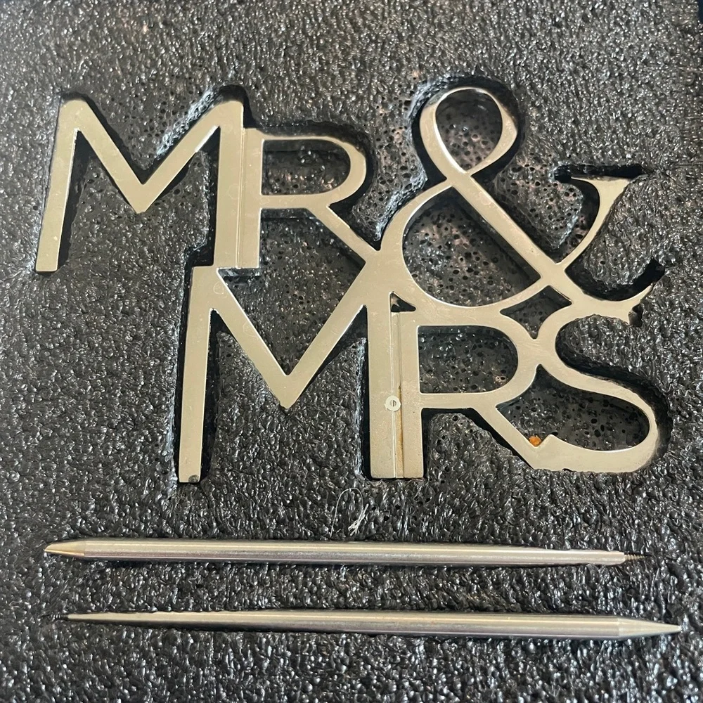Silver MR & MRS Cake Topper